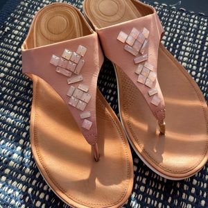 Fitflop sandals   8.5 soft pink with beading